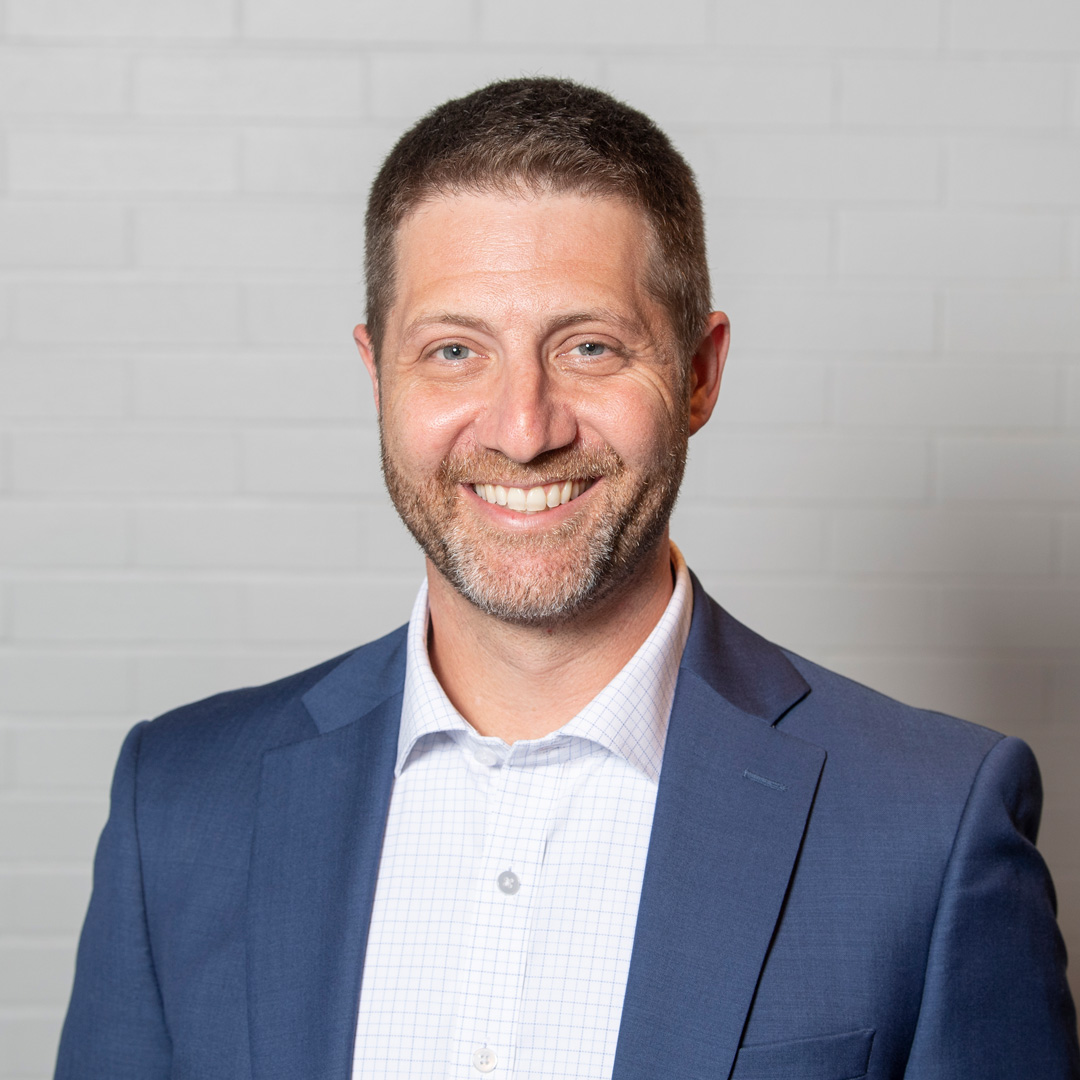 Headshot photo of Adam Smith